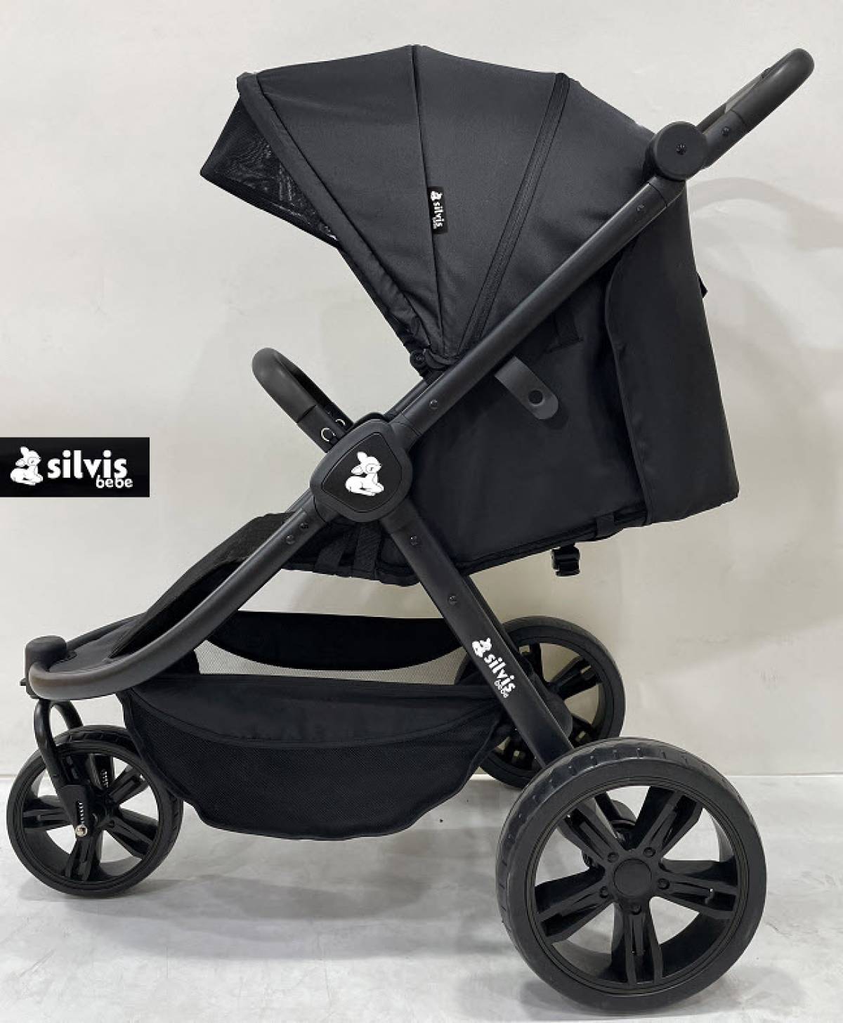 Carucior SILVIS BEBE, 3 Roti rezistent confortabil